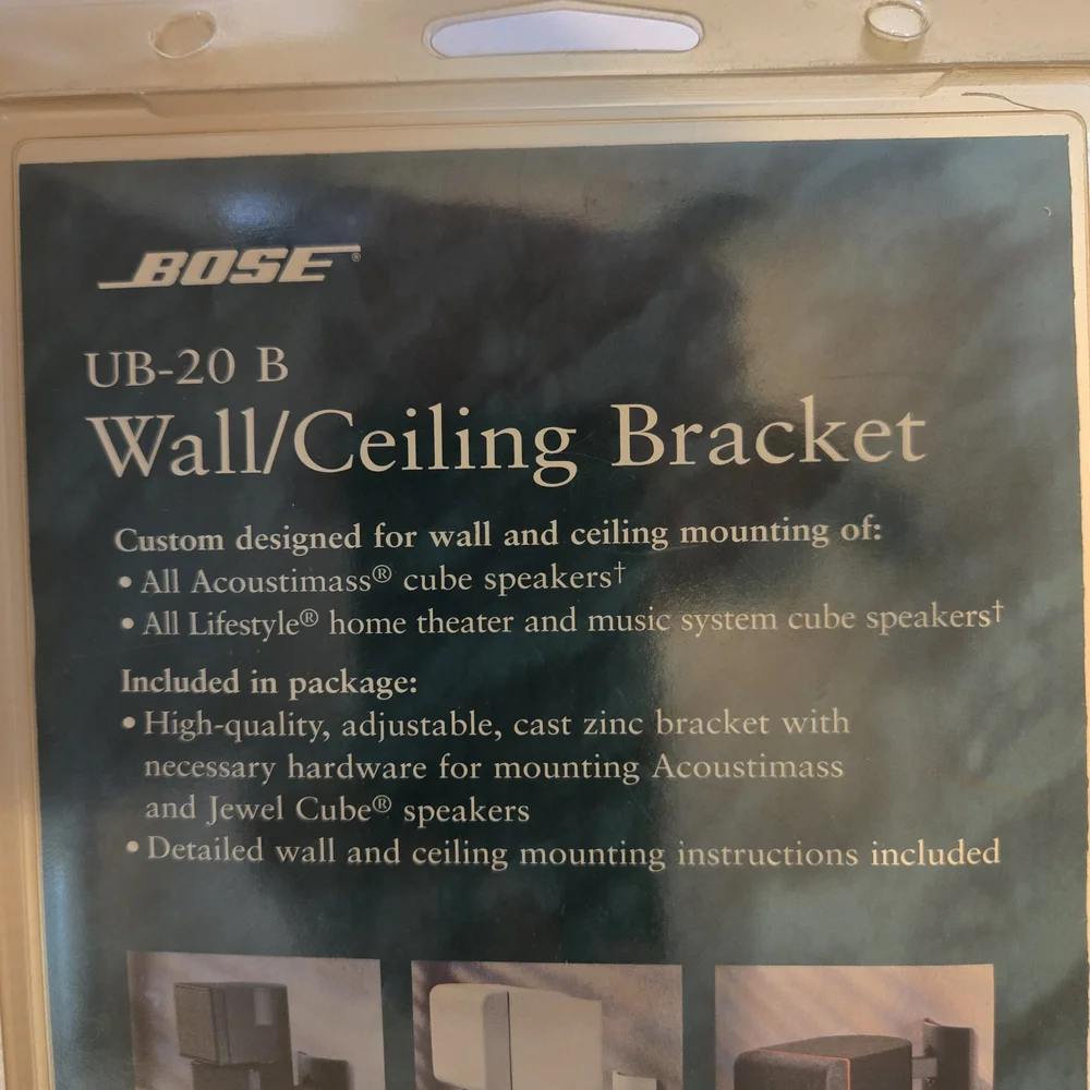 Bose UB-20 B Wall/Ceiling Bracket - Black